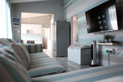 Scottburgh South Ski Chalet | The Starfish Cottage