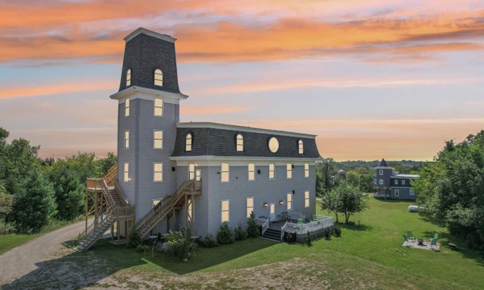 Fort Atkinson Villa | The Starlight Tower Manor, River, Arcades, Observatory, Theater by RedAwning