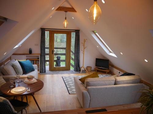 Washbourne Apartment | The Studio @ Bridge Cottage