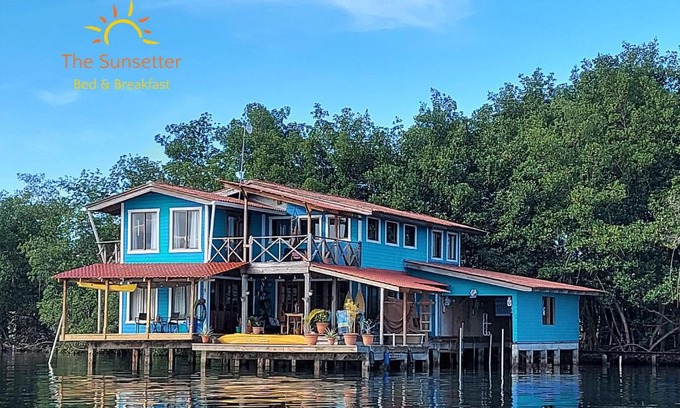 Saigon Bed & Breakfast | The Sunsetter Bed & Breakfast