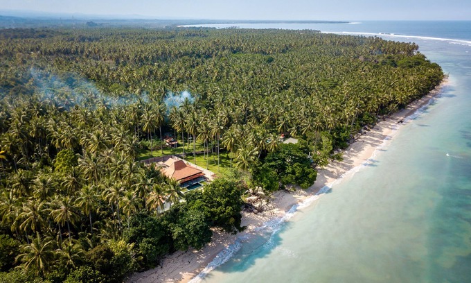 Tanjung Setia Villa | The surf villa in Ujung Bocur
