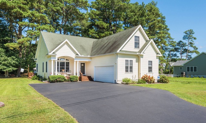 Captain's Cove House | The Sweets Spot - Luxury in Captain's Cove