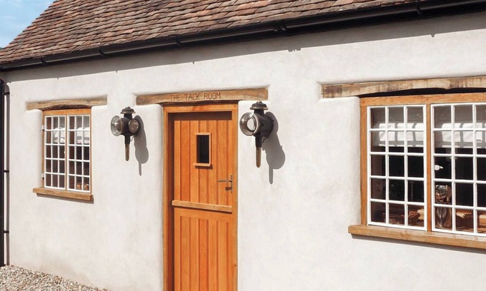 Blandford Saint Mary Cottage | The Tack Room Cottage