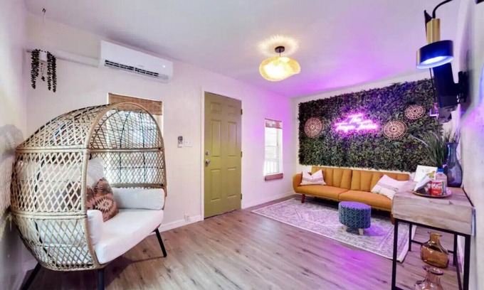 East Tampa House | The Tampa Twins | Urban Oasis