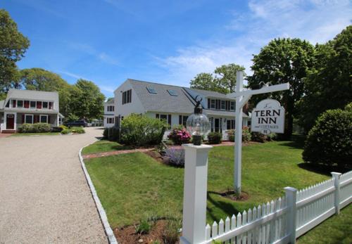 West Harwich Bed & Breakfast | The Tern Inn Bed & Breakfast and Cottages