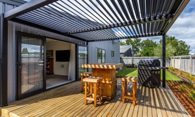 Kinloch House | The Tin Hut