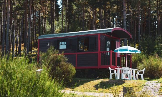 Usson-en-Forez House | The trailer of 17m2 for 4 people.