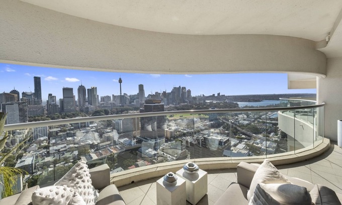 Darlinghurst Apartment | The ultimate luxury apt w panoramic harbour bridge views
