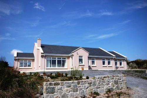 Spiddal House | The Uplands