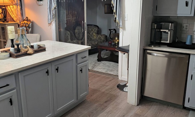 Cloverdale House | The Venetian Expo Ville showcase