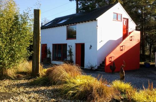 Moate Apartment | The Village Studio Apartments