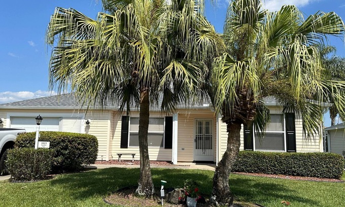 Sanibel House | The Villages FL Community w/Elec. Golf Cart. Restaurants, Shopping & Hospitals.