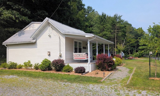 Wellsboro Cottage | The Vogel Nest