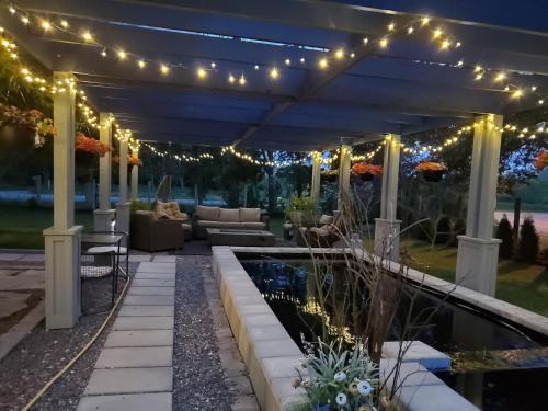 Town of Essex Bed & Breakfast | The Walnut Grove BnB