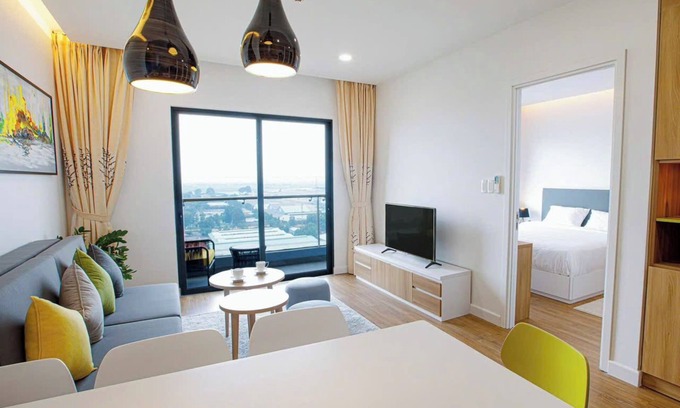 Tan Binh Apartment | The Wellington Homes - Republic Apartment Nearby Airport Free Pool Gym