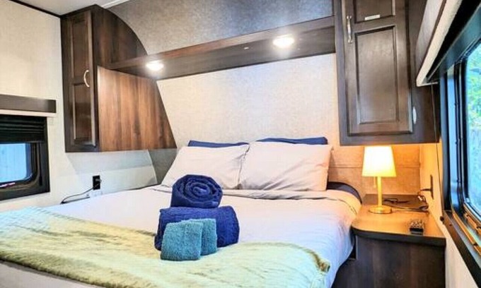 Barton Hills House | The Wheels of Wonderment: Central Austin RV Oasis