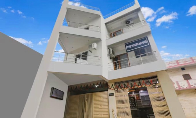 Gorakhpur House | The White House