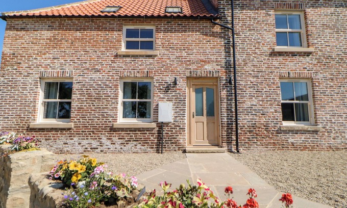 Northallerton Cottage | THE WORKSHOP, family friendly, with open fire in Darlington