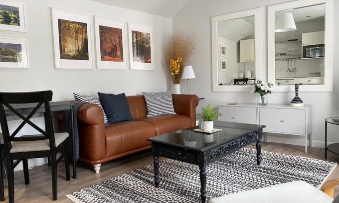Ashby Woulds Apartment | The Wren