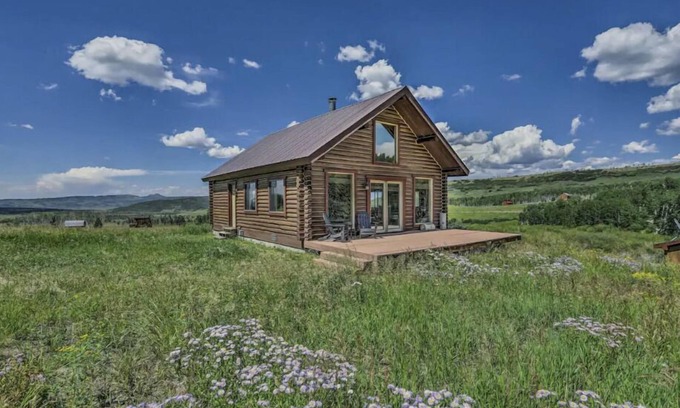 Placerville Cabin | The Writers Retreat: Style & Solitude