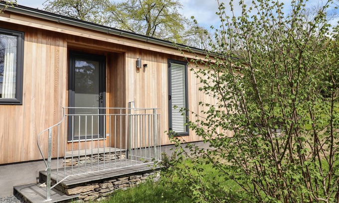Haverthwaite Cottage | THE YEWS, pet friendly, character holiday cottage in Haverthwaite