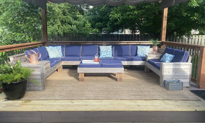 Overland Park House | Theatre Room, Hot Tub & Fire-pit in South OP