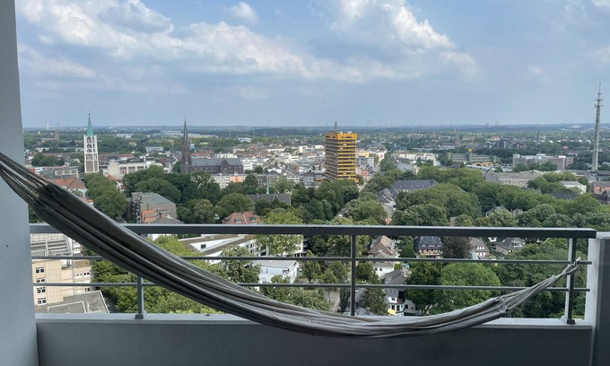 Gelsenkirchen-Mitte Apartment | Themed apartment penthouse