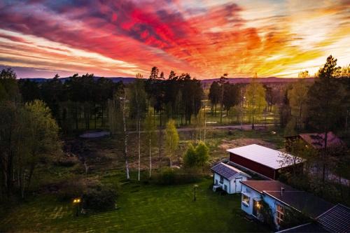 Vintrosa Apartment | Theo & Lilis countryside apartment