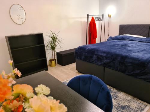 Seckenheim Apartment | Theox Apartment No 6 Royal Blue für 4 Personen