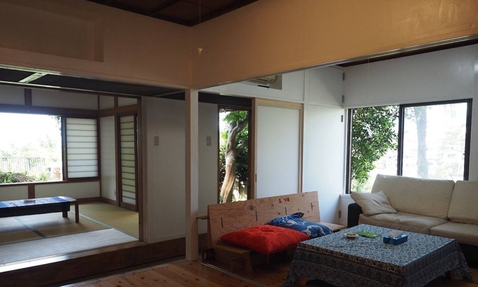 Yoshihama House | There is a deck overlooking the sea and the harbor / Ashigarashimo-gun Kanagawa