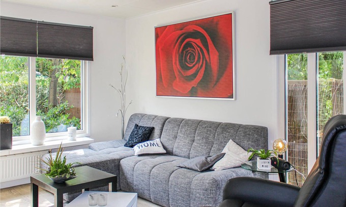 Overberg House | This 4-person vacation home in Utrecht is located in Overberg at Park de Ossenberg.