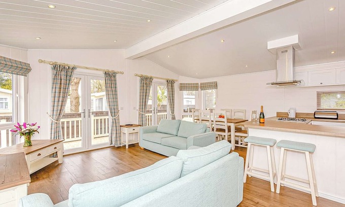 Llanasa Ski Chalet | This contemporary and spacious lodge is ideal for a family escape by the sea.