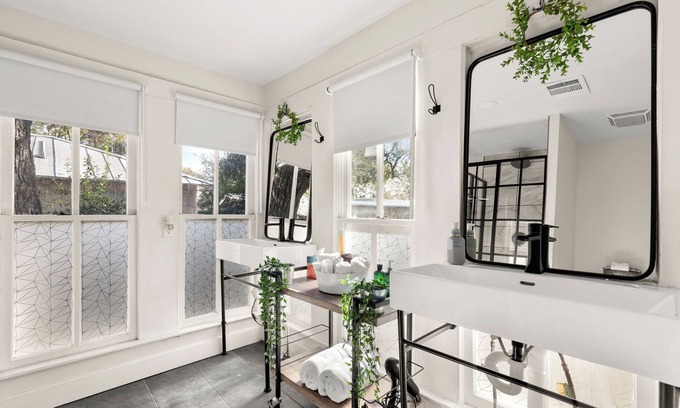 Eastside Promise Neighborhood Cottage | This cozy, historic cottage allows you to embrace history and urban living.