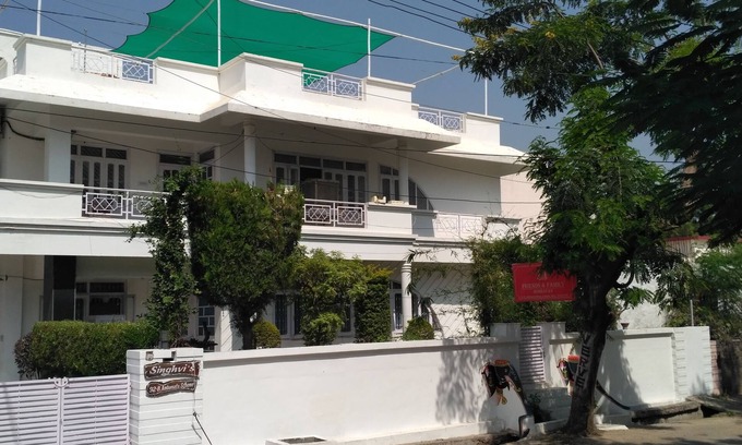 Udaipur House | This Homestay is best suitable for Friends and Families. LGB & Couple Friendly
