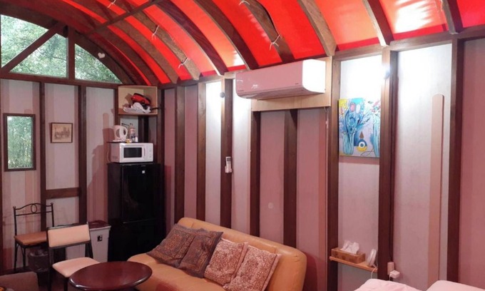 Toba House | This is a private cottage located in the scenic Ku/Toba Mie