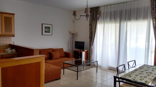 Pefki Apartment | Tholos Bay Suites