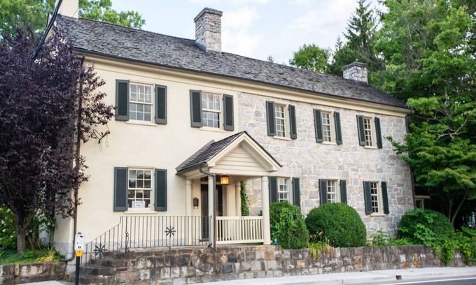 Lewisburg Hotel | Thomas Rose Inn