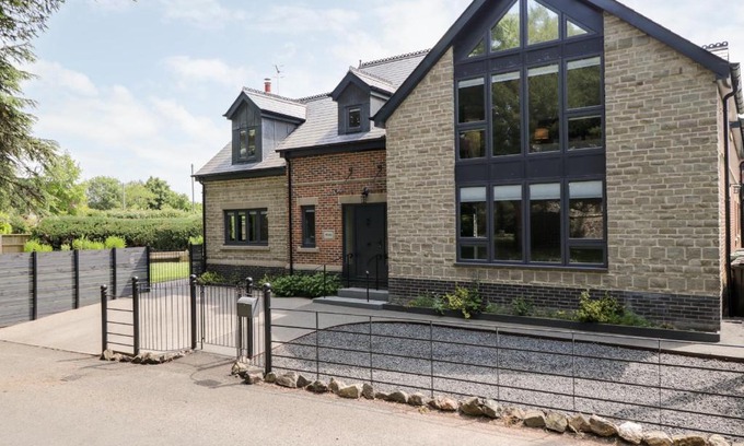 Guarlford House | Thornbury
