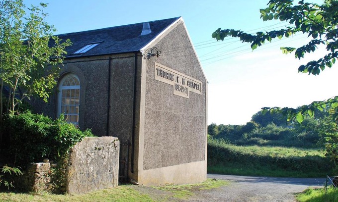 Merrion House | Thorne Chapel