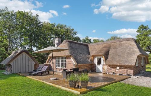 Houstrup House | Three-Bedroom Holiday Home In Norre Nebel
