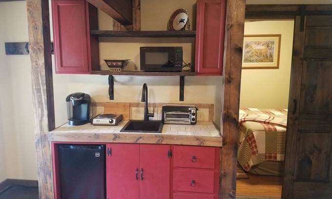 Three Forks Apartment | Three Forks Saddlery's "Cowboy Cabin"