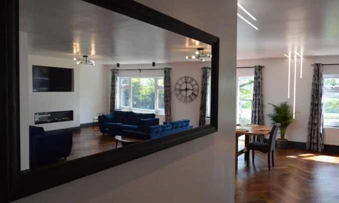 Broadwoodkelly House | Three Oaks, Winkleigh.nopen Plan Living With 4 Bedrooms and a Huge Garden