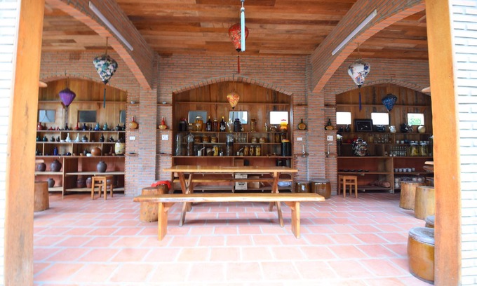Ba Tri Hotel | Thusan House - Mekong Homestay