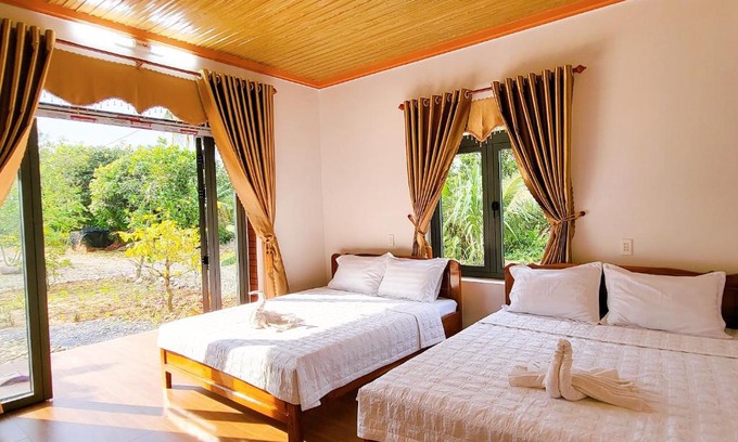 Quan Tom Cabin | Thuy Tien Ecolodge