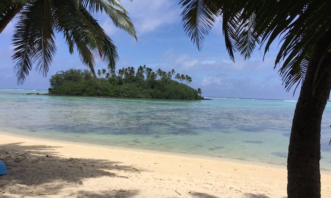 Muri Cabin | Tianas Beach