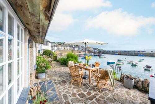 Mousehole House | Tides Reach