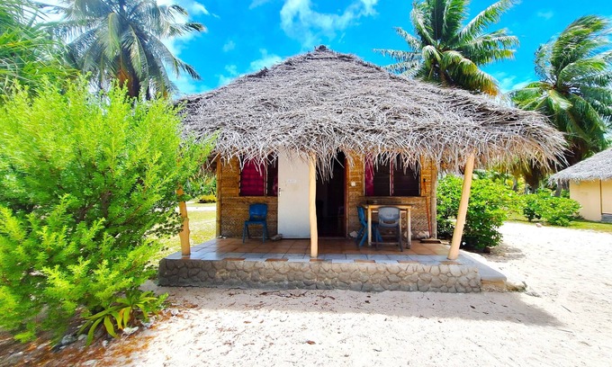 Tuherahera Bed & Breakfast | TIKEHAU - Bungalow Pacific Beach Family