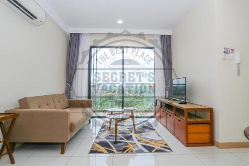 Kuantan Apartment | TimurBay By Secrets Vacation@2 Rooms Beside Beach