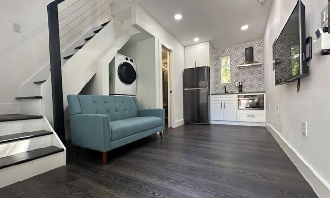 Morrisville House | Tiny Home 6 Minutes From Raleigh Durham Airport