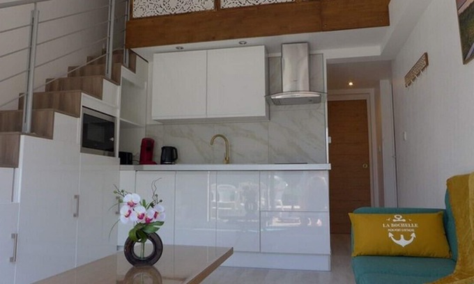 LHoumeau Apartment | Tinyhouse flat 5 minutes from Ile de Ré and La Rochelle - 1300 m from the beach